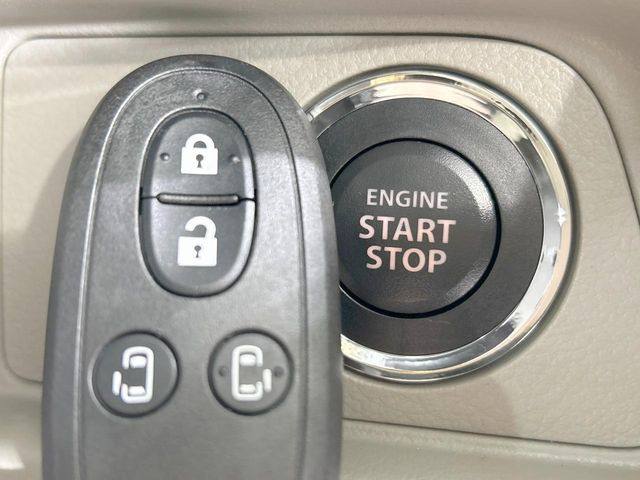 �y�L�[���X�X�^�[�g�V�X�e���z�J�o����|�P�b�g�ɓ��ꂽ�܂܂ł��h�A�̎{���E�������\�ȃX�}�[�g�L�[�𑕔��B�G���W���̃I���E�I�t�����J�M�����o���K�v����������Ƃ��Ă��֗��ł���