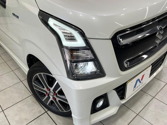 �yLED�w�b�h���C�g�z���V����ԑ��s�����ǍD�Ȏ��E���m�ۂ����S���ĉ^�]�ł��鍂�P�xLED�w�b�h���C�g�𑕔�!�_�����x�������A����d�͂��}�����Ă��܂��B