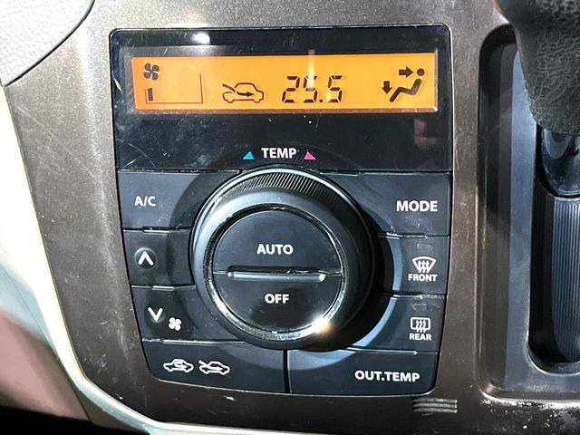 �y�I�[�g�G�A�R���z��x���D�݂̉��x�ɐݒ肷��΁A�ԓ��̉��x�����m�����ʂ≷�x�������Œ����B����&hellip;����&hellip;�Ɖ��x���X�C�b�`���������K�v�͂���܂���B���K�Ȏԓ���Ԃɂ͕K�{�̋@�\�ł��ˁ�