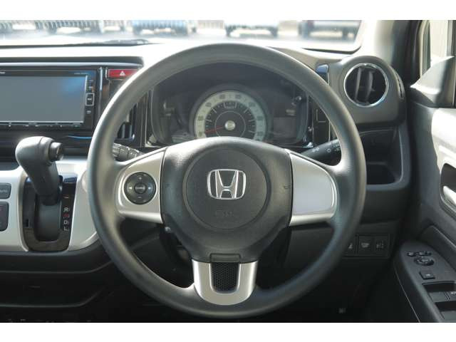 ���s�m�F�E�e�푕���m�F�ς�!�[�ԑO�ɂ͎��ДF�ؐ����H��ɂāA��������_�������������Ē����܂��B�[�Ԏ��ɂ́A�����L�^������s�����Ē����܂��B