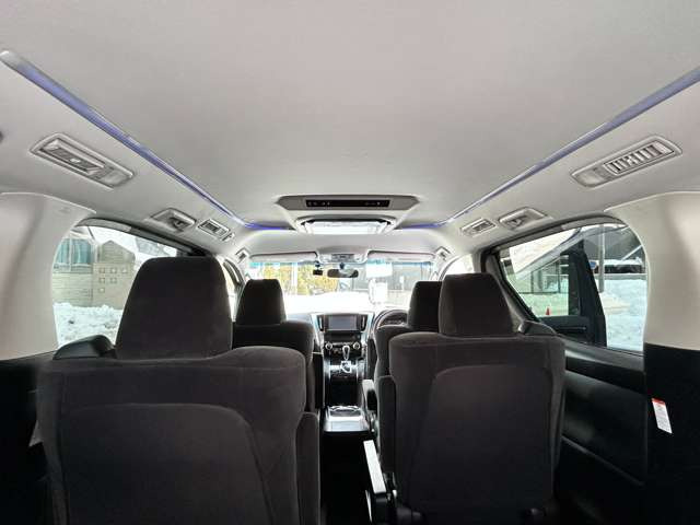 ���X�܂œ��ЃX�^�b�t���S�����߂Ĕ��������e�i���X�v���܂�!