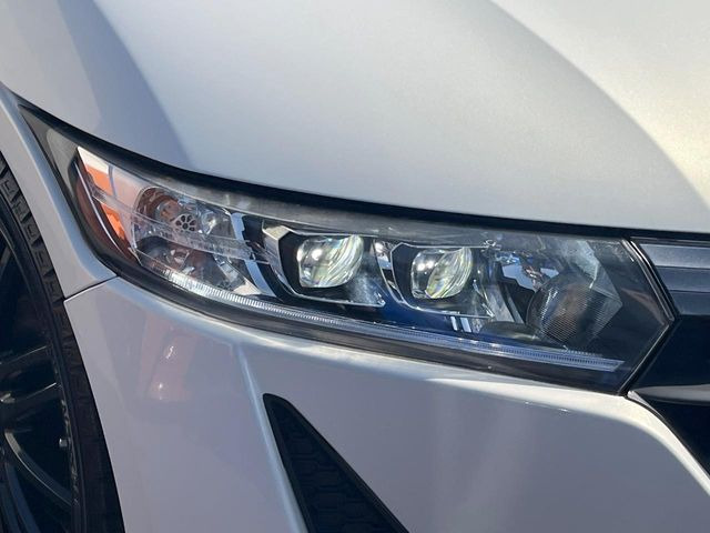 �yLED�w�b�h���C�g�z���V����ԑ��s�����ǍD�Ȏ��E���m�ۂ����S���ĉ^�]�ł��鍂�P�xLED�w�b�h���C�g�𑕔�!�_�����x�������A����d�͂��}�����Ă��܂��B