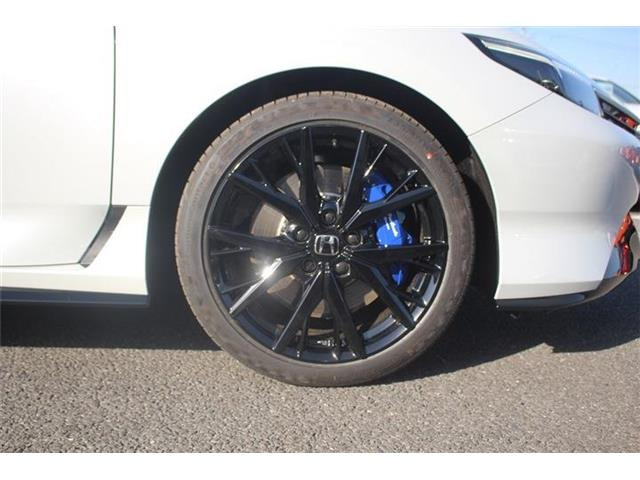 ���Ǝҗl�ւ̔̔��͂��f�肳���Ă��������܂��B �Ԍ������ԗ��̏ꍇ�́A�Ԍ����擾�������x�������z�ŕ\�����Ă���܂��B