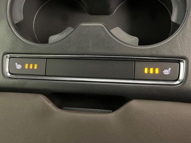 �y�V�[�g�q�[�^�[�z�������ɏd�󂷂�V�[�g�q�[�^�[!�G�A�R����葁�����܂��Ă����̂Ŋ�����̐l�����S�ł��ˁ�G�A�R���̉����͊������邩����A�Ƃ������ɂ����������߂ł��B