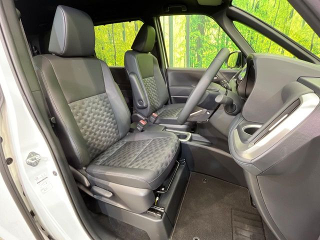 �y�n�[�t���U�[�V�[�g�z�������ƍ���S�n�𗼗������l�C�̃V�[�g���w�ʁE���ʂ̃t�@�u���b�N�f�ނ́A�ʋC���̗ǂ��⊊��ɂ����ɗD��Ă��܂��B�C���╞���ɍ��E���ꂸ���K�ɂ���肢�������܂��B