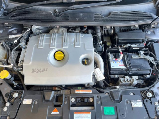 �����X�ł́A�e���[�J�[�̐�p�f�f�e�X�^�[�𓱓��B���Ǝ��i�����e�N�j�J���X�^�b�t���풓���Ă���܂��̂ŁA������̍ۂɂ����S���Ă����p���������܂��B