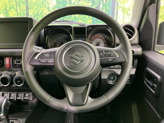 �y�����v�����X�e�A�����O�z�㎿�Ȋv���g�p���邱�ƂŁA��ɂ����������݂ƂĂ��^�]���₷���n���h���ł���