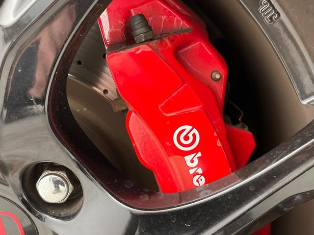 �y�u�����{���L�����p�[�z�n�C�p���[�ԗ��ɂ͋��͂ȃu���[�L���K�{!���E�̃X�[�p�[�J�[�ɂ��̗p�����C�^���A�̍������[�J�[�u�u�����{�v�𑕒�!�F�N�₩�ȃL�����p�[���X�|�[�e�B�Ȉ�ۂ��������Ă܂���