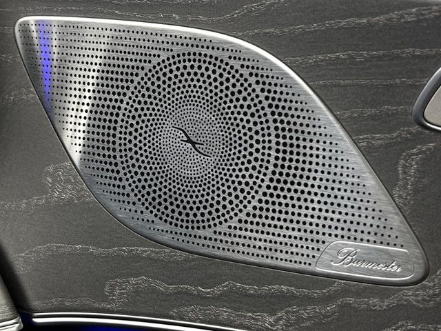 ��Burmester�T���E���h�V�X�e��:�n�C�G���h�I�[�f�B�I��僁�[�J�[����|����Ԑ�p�̃v���~�A���X�s�[�J�[�𑕔��B�����̃X�s�[�J�[����A���̗������܂ŕ����鍂�i���ȉ��y�����y���݂��������܂��B