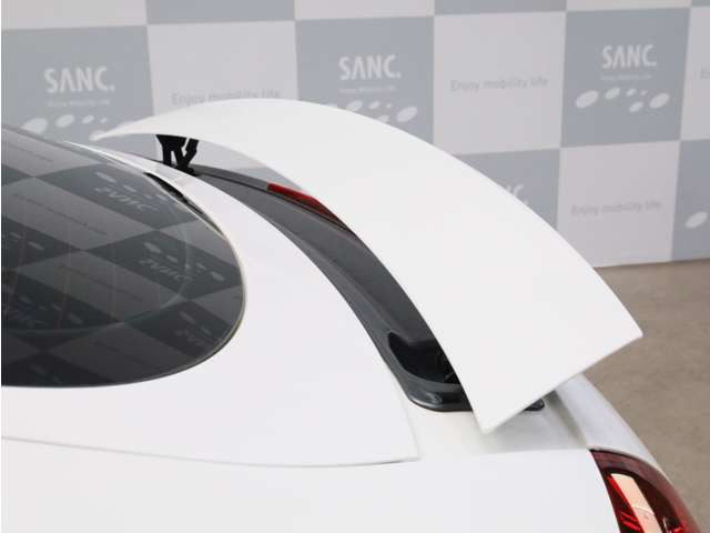 TTクーペ2.0 TFSI クワトロ Sラインパッケージ 4WD