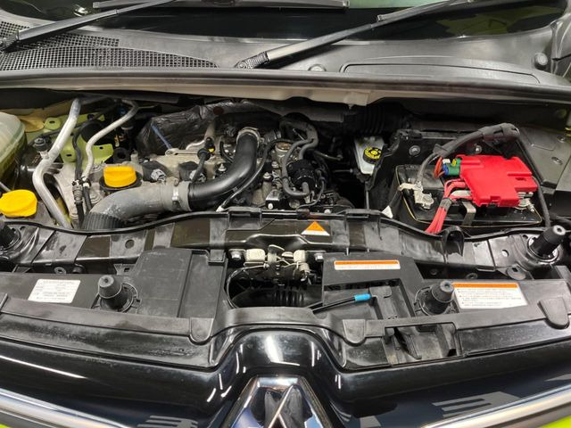 �����X�ł́A�e���[�J�[�̐�p�f�f�e�X�^�[�𓱓��B���Ǝ��i�����e�N�j�J���X�^�b�t���풓���Ă���܂��̂ŁA������̍ۂɂ����S���Ă����p���������܂��B