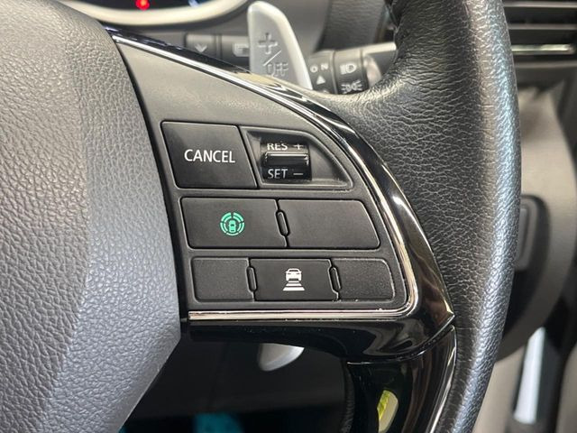 �y�}�C�p�C���b�g�z�������H�ł̒��������s���y��!!�a�؎��Ə��񑖍s�̃V�[���ŁA�A�N�Z���E�u���[�L�E�X�e�A�����O�������Ő��䂵�A�������^�]�̕��S���y�����Ă���܂���