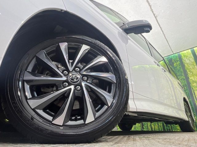 �y����17�C���`�A���~�z�C�[���z�O�ςɃ}�b�`���������A���~�z�C�[���𑕒����Ă���܂��B�e��ЊO�A���~�z�C�[����A�X�^�b�h���X�^�C�����戵�����Ă���܂��B���񂲑��k����������