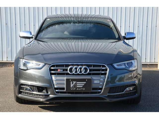 S5スポーツバック3.0 4WD