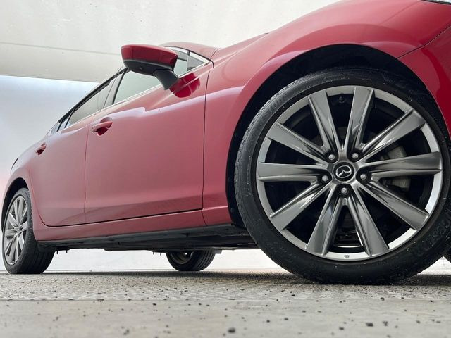 �y����19�C���`�A���~�z�C�[���z�O�ςɃ}�b�`���������A���~�z�C�[���𑕒����Ă���܂��B�e��ЊO�A���~�z�C�[����A�X�^�b�h���X�^�C�����戵�����Ă���܂��B���񂲑��k����������