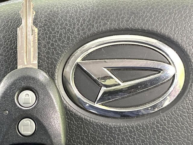 �y�L�[���X�z�������ꂽ�ꏊ����ł��{�^����Ńh�A�̊J���E�{�����ł���̂łƂ��Ă��֗�!�h�A�̌�������ɏ������邱�Ƃ�����܂����