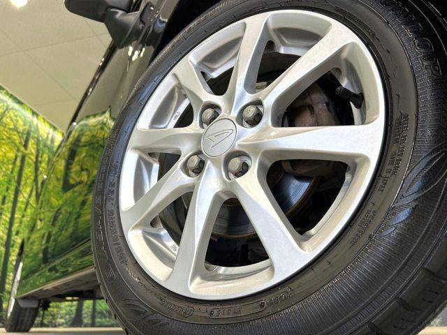 �y����14�C���`�A���~�z�C�[���z�O�ςɃ}�b�`���������A���~�z�C�[���𑕒����Ă���܂��B�e��ЊO�A���~�z�C�[����A�X�^�b�h���X�^�C�����戵�����Ă���܂��B���񂲑��k����������