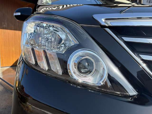 �w�b�h���C�g���m�F����������