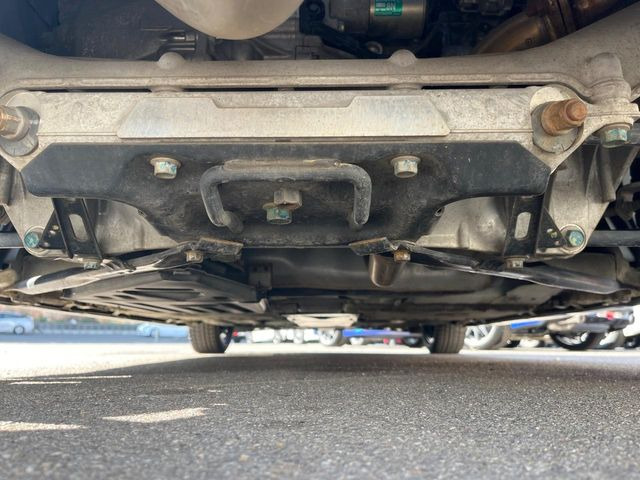 ����肪���ꂢ�Ȃ����ɁA�h�K���H�̎{�H���I�X�X���B�~��n��͂������A���ݕ��ɂ��Z���̕���A��Ń}�����E�E�B���^�[�X�|�[�c���������ɂ��D�]���������Ă���܂��B