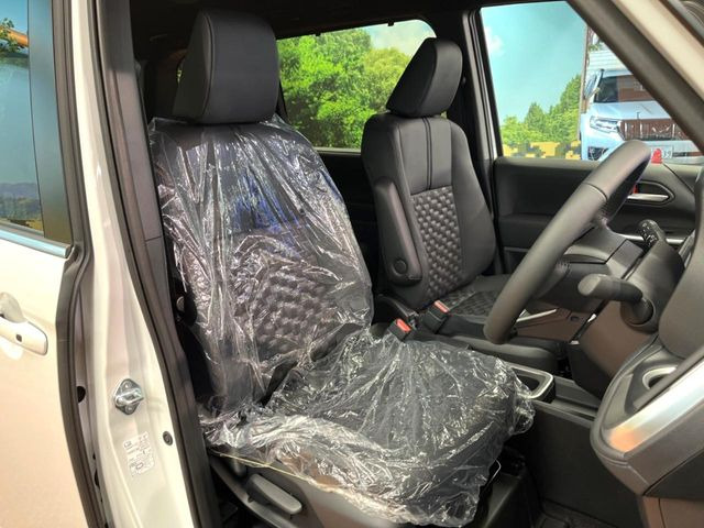 �y�n�[�t���U�[�V�[�g�z�������ƍ���S�n�𗼗������l�C�̃V�[�g���w�ʁE���ʂ̃t�@�u���b�N�f�ނ́A�ʋC���̗ǂ��⊊��ɂ����ɗD��Ă��܂��B�C���╞���ɍ��E���ꂸ���K�ɂ���肢�������܂��B