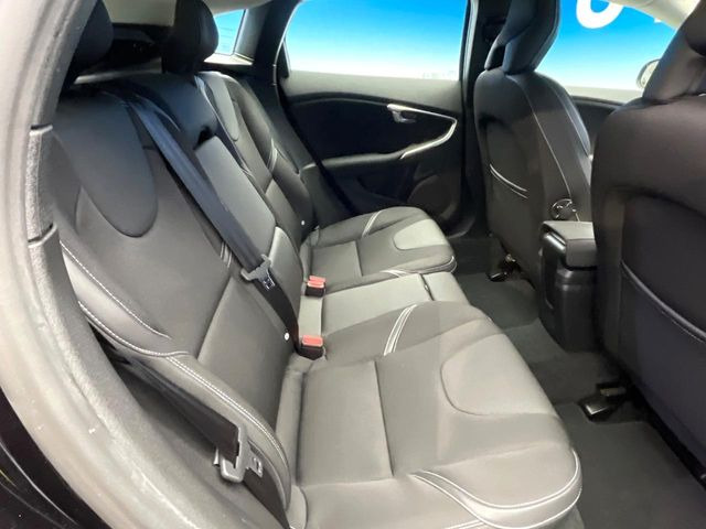 ���㕔���Ȃ��C�ɂȂ�悤�ȃL�Y�E�����ւ��蓙�A�傫�ȃ_���[�W�͂Ȃ��A�ǍD�ȏ�Ԃł��B