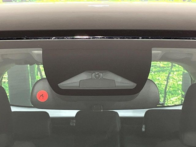 �y�z���_�Z���V���O�z���s���ɑO���̎ԗ�����F�����A�Փ˂������Ȏ��͌x��ƃu���[�L�ŏՓˉ���Ɣ�Q�y�����A�V�X�g�B�����S�Ƀh���C�u�����y���݂��������܂��B