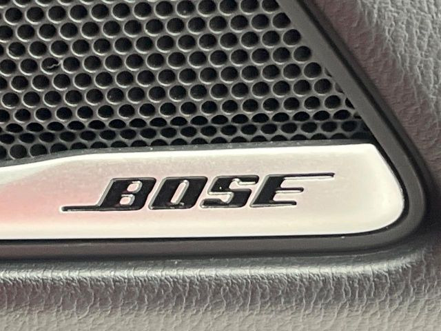 �y�����T�E���h�V�X�e���z���x�ȃ`���[�j���O�\�͂����ڂ���Ă���A�������ȉ��y�����y���݂��������܂���