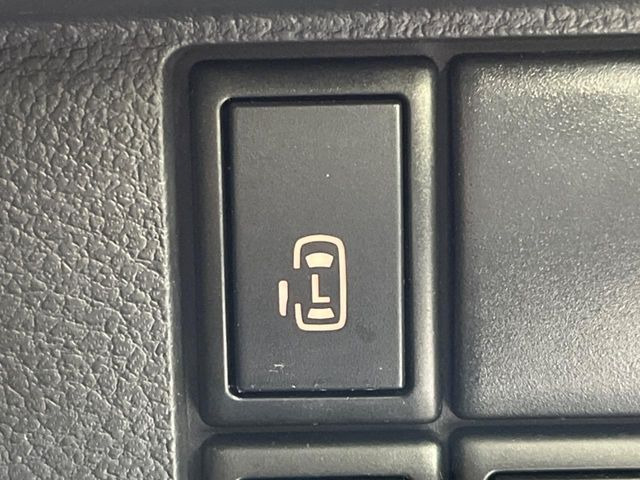 �y�p���[�X���C�h�h�A�z�X�}�[�g�L�[��^�]�Ȃ̃X�C�b�`�ŃX���C�h�h�A�̊J���\���d��������͂����ăh�A���J����K�v�������A���������q�l�ł��A�d���ו��������Ă��鎞�����N�ɊJ���߂ł��܂���