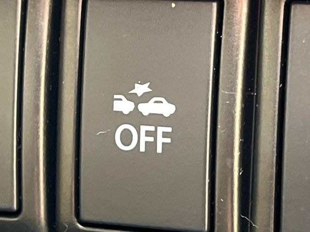 �y�X�Y�L �Z�[�t�e�B�T�|�[�g�z���s���ɑO���̎ԗ�����F�����A�Փ˂������Ȏ��͌x��ƃu���[�L�ŏՓˉ���Ɣ�Q�y�����A�V�X�g�B�����S�Ƀh���C�u�����y���݂��������܂��B