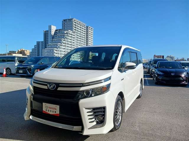 ヴォクシー1.8 ハイブリッド ZS