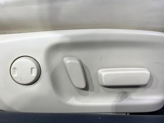 �y�p���[�V�[�g�z�X�C�b�`��ŊȒP�ɃV�[�g�̔��������\!�d��������͂�����܂���!���K�ȃV�[�g�|�W�V�����ɃZ�b�g���āA���K�ȃh���C�u�����y���݂��������B