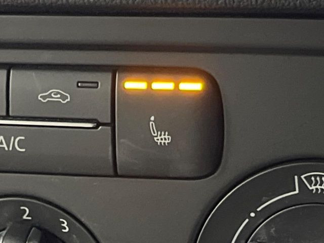 ���t�����g�V�[�g�q�[�e�B���O:�^�]�ȁE����ȋ��ɎO�i�K�Œ��߂��\�ȃV�[�g�q�[�^�[�𑕔����Ă���܂��B�G�߂��킸���K�ɂ��g�p���������܂��B