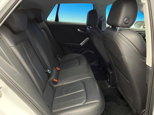 ���㕔���Ȃ��C�ɂȂ�悤�ȃL�Y�E�����ւ��蓙�A�傫�ȃ_���[�W�͂Ȃ��A�ǍD�ȏ�Ԃł��B