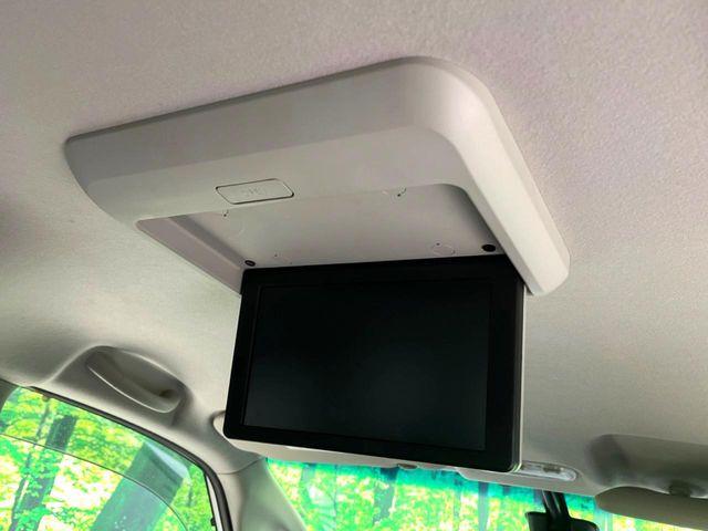 セレナ2.0 ハイウェイスター S-HYBRID アドバンスドセーフティパッケージ