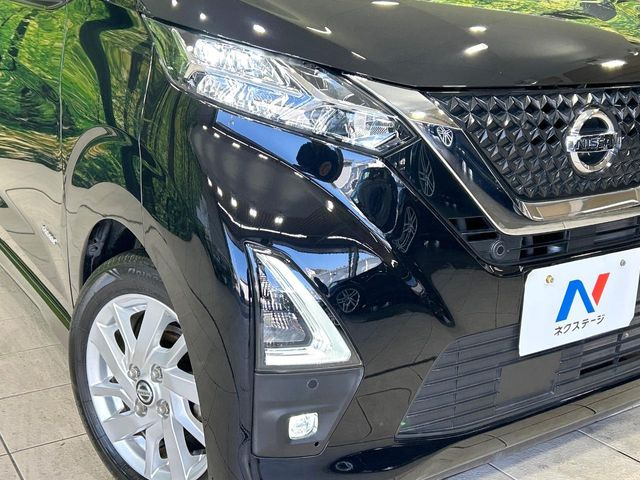 �yLED�w�b�h���C�g�z���V����ԑ��s�����ǍD�Ȏ��E���m�ۂ����S���ĉ^�]�ł��鍂�P�xLED�w�b�h���C�g�𑕔�!�_�����x�������A����d�͂��}�����Ă��܂��B