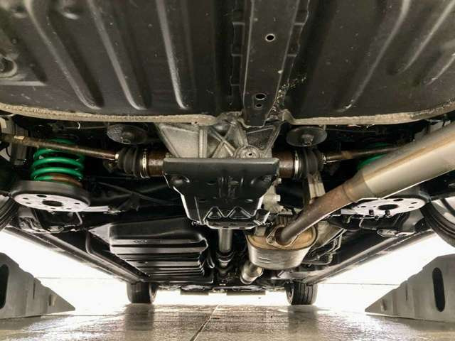 【ダイレクト販売】当店のお車はお客様より直接買取りさせていただいたお車です!修理・板金の履歴や使用状況までもご案内可能です!!また中間コストをカットして直接店舗販売致しますのでとってもお得!!!