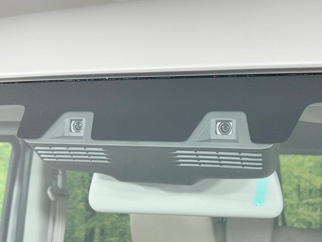 �y�X�Y�L �Z�[�t�e�B�T�|�[�g�z���s���ɑO���̎ԗ�����F�����A�Փ˂������Ȏ��͌x��ƃu���[�L�ŏՓˉ���Ɣ�Q�y�����A�V�X�g�B�����S�Ƀh���C�u�����y���݂��������܂��B