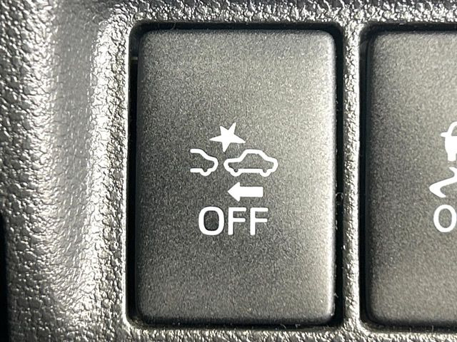 �y�X�}�[�g�A�V�X�g�z���s���ɑO���̎ԗ�����F�����A�Փ˂������Ȏ��͌x��ƃu���[�L�ŏՓˉ���Ɣ�Q�y�����A�V�X�g�B�����S�Ƀh���C�u�����y���݂��������܂��B