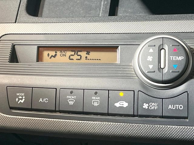 �y�I�[�g�G�A�R���z��x���D�݂̉��x�ɐݒ肷��΁A�ԓ��̉��x�����m�����ʂ≷�x�������Œ����B����&hellip;����&hellip;�Ɖ��x���X�C�b�`���������K�v�͂���܂���B���K�Ȏԓ���Ԃɂ͕K�{�̋@�\�ł��ˁ�