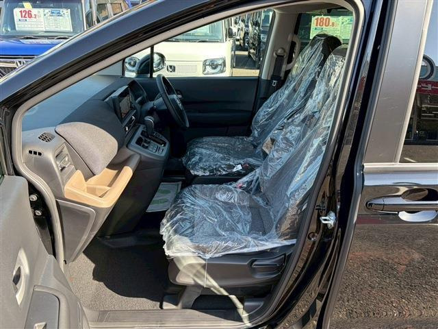 フリード1.5 e:HEV エアー EX