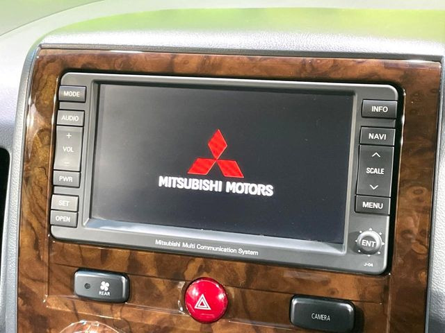 �y�����i�r�z�l�C�̏����i�r�𑕔����Ă���܂��B�i�r�̎g���₷���͂������A�I�[�f�B�I�@�\���[��!�L�����v�◷�s�͂������A�ʋ΂┃�����ȂǕ��i�̃h���C�u���y�����Ȃ�͂���