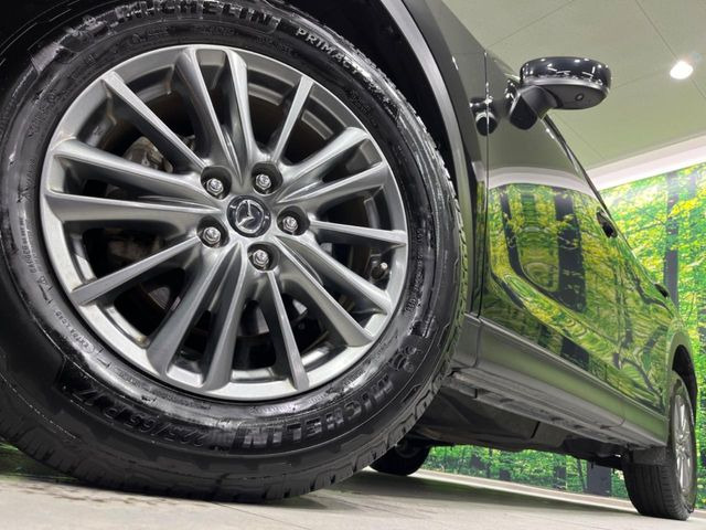 �y����17�C���`�A���~�z�C�[���z�O�ςɃ}�b�`���������A���~�z�C�[���𑕒����Ă���܂��B�e��ЊO�A���~�z�C�[����A�X�^�b�h���X�^�C�����戵�����Ă���܂��B���񂲑��k����������