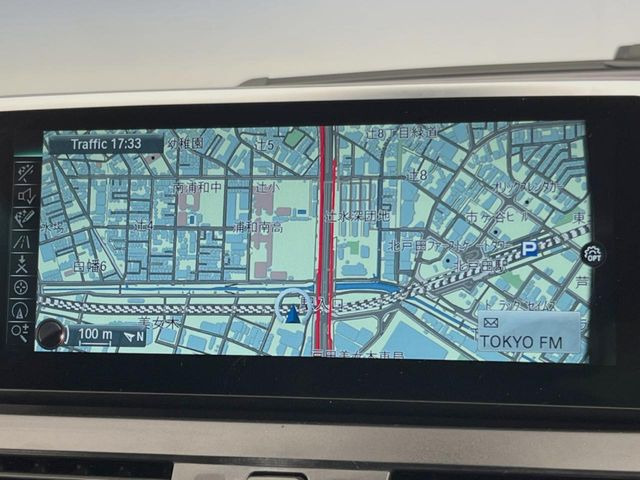 �������i�r:��̊��̂���i�r�́A����������ԓ������o���Ă���܂��B�I�[�f�B�I�@�\���[�����Ă���܂��̂ŁA�^�]�����y���߂܂���