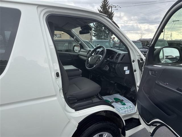 ���X�ł͊F�l�Ɉ��S���Ă��Ԃ��^�]���Ă����������߂̎����ԕی��ւ̉�����JAF�ւ̉����������Ȃ��܂��̂ł���]�̕��͂��C�y�ɂ����k������!