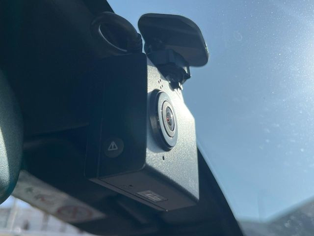 �y�h���C�u���R�[�_�[�z���S�E���S�ȃJ�[���C�t�ɕK�{�̃h���C�u���R�[�_�[�𑕔�!���s���͂������A������^�]�⎖�̂ɑ��������ۂ̏󋵂��f���ŋL�^���A����̃��X�N�ɔ����܂��B