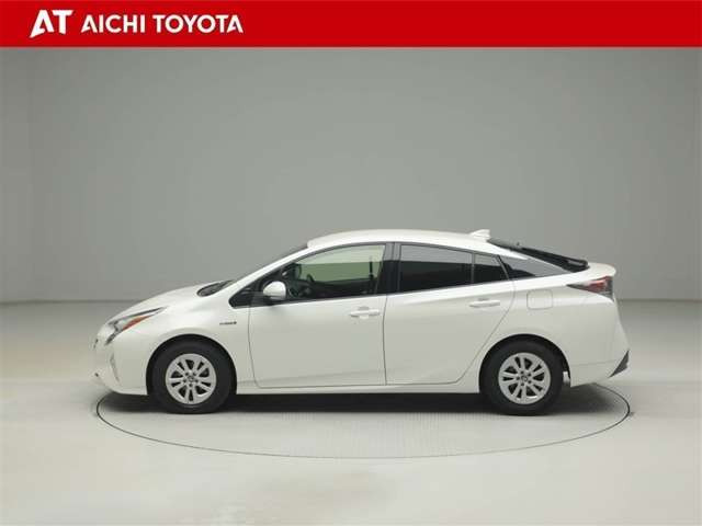 プリウス1.8 S セーフティ プラス