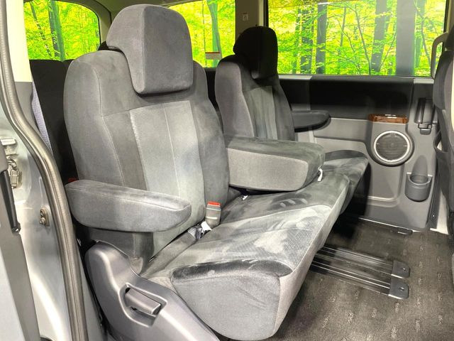 �L�X�Ƃ���2��ڃV�[�g�͋��Z���������A���S�n�����K!�F�B��Ƒ��Ƃ̂��o�����ɂ҂�����ł��B�x�r�[�V�[�g��`���C���h�V�[�g�g�p�������K�ɂ��߂�������������\���ȋ�Ԃ��m�ۂ��Ă��܂��B