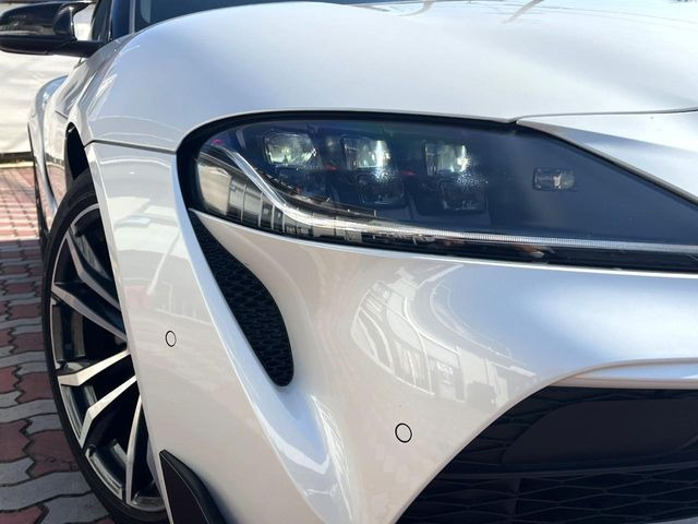 �yLED�w�b�h���C�g�z���V����ԑ��s�����ǍD�Ȏ��E���m�ۂ����S���ĉ^�]�ł��鍂�P�xLED�w�b�h���C�g�𑕔�!�_�����x�������A����d�͂��}�����Ă��܂��B