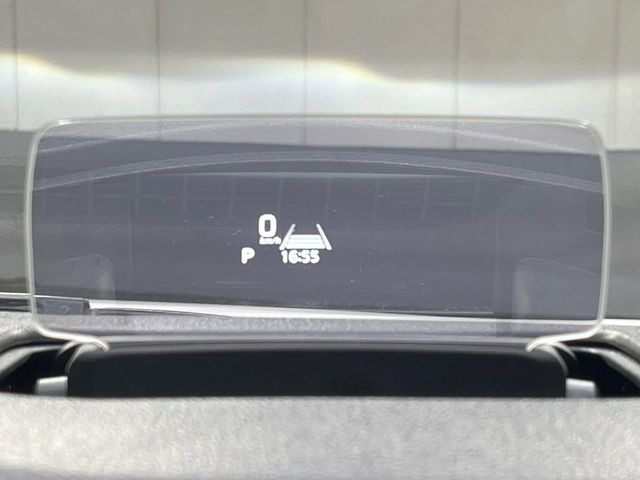 �y�w�b�h�A�b�v�f�B�X�v���C�z���݂̑��x�⑖�s�����f�W�^���\���ŉ^�]�ȑO���̃K���X�ɓ��e!�^�]���A�ڐ������炳���K�v�ȏ����m�F�ł���̂łƂ��Ă��֗��ň��S!