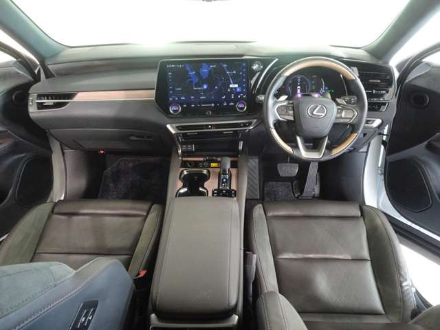 RX450h プラス バージョンL 4WD